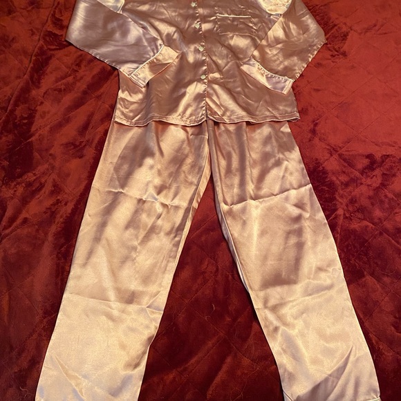 SHEIN Pink Silk Pajama Set size M - Picture 4 of 4